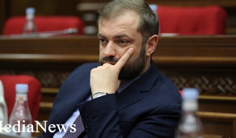 Папоян