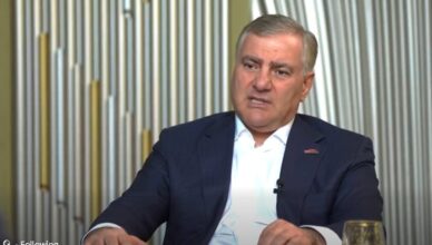 Реакция Самвела Карапетяна Реакция Самвела Карапетяна