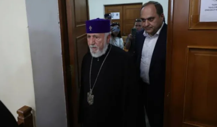 Ара Зограбян